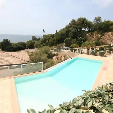 Maison Bord De Dans Avec Piscine Ajaccio