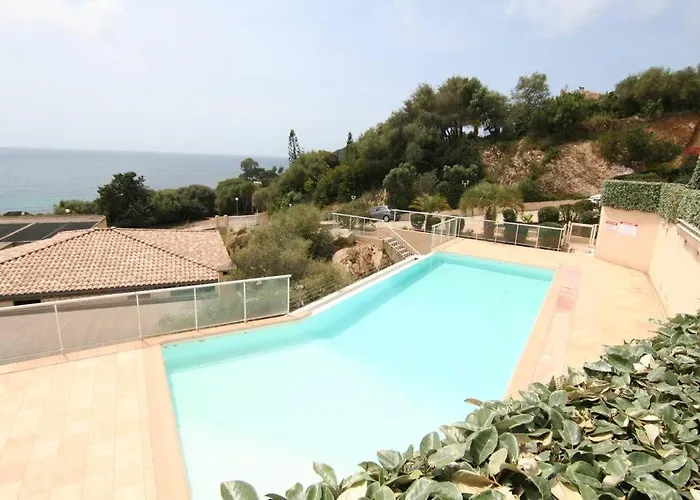 Maison Bord De Dans Avec Piscine Ajaccio