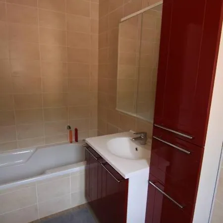 Maison Bord De Dans Résidence Avec Piscine * Ajaccio (Corsica)